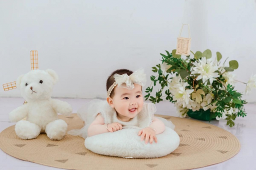 和田宝宝大便发白怎么回事