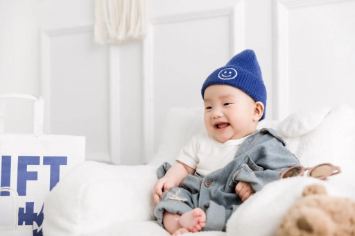 和田宝宝发烧呕吐 和田宝宝发烧呕吐